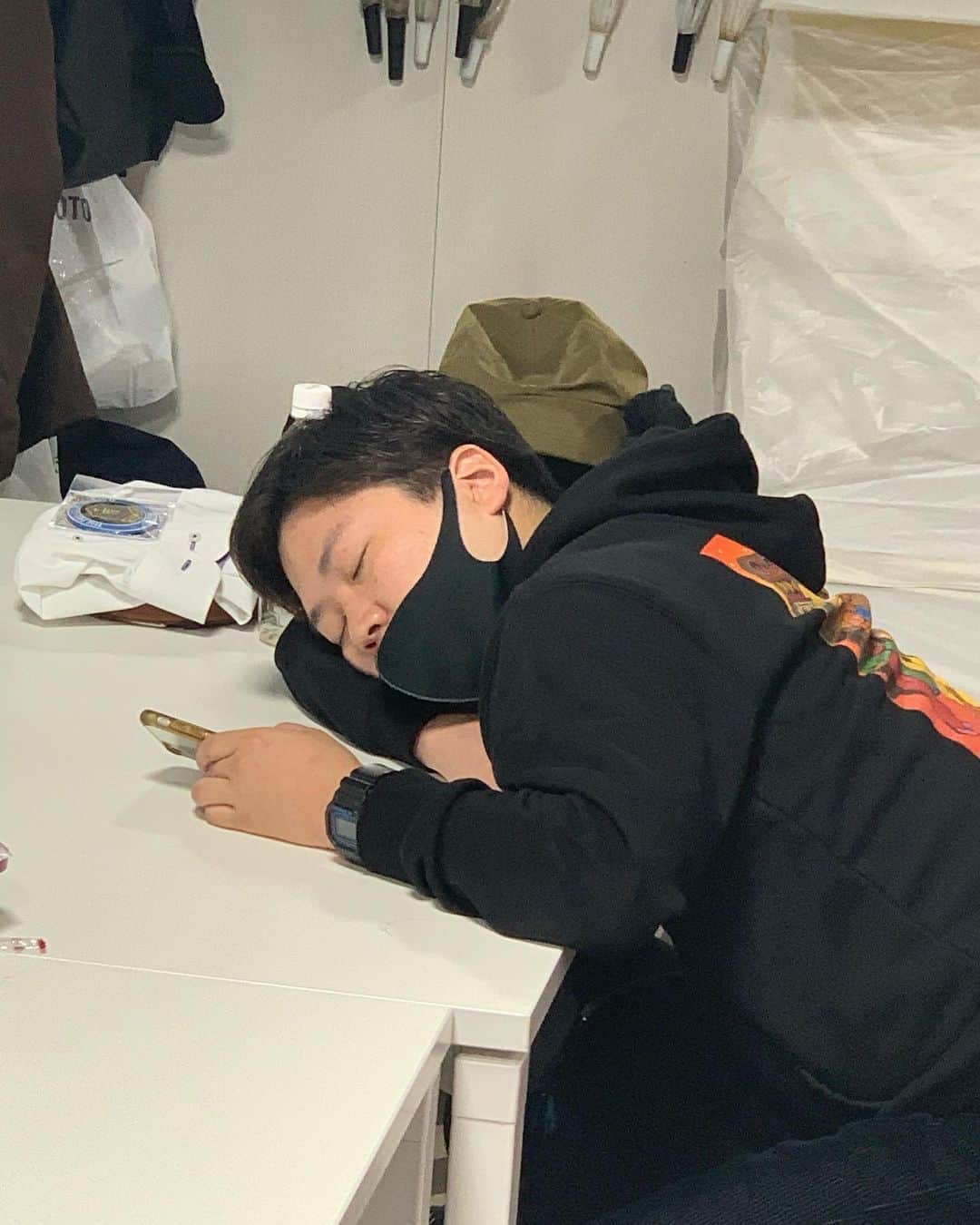 皆川勇気のインスタグラム：「何故？」