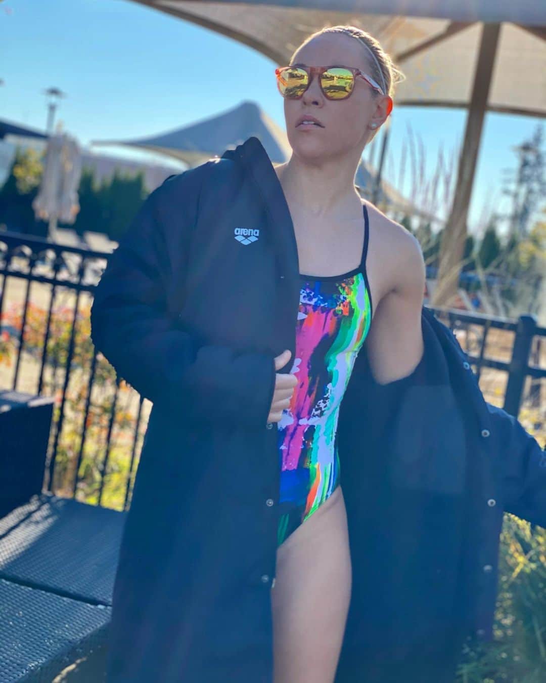 Julieのインスタグラム：「When it’s a 50 degree winter day 😎 . . . . #arenawaterinstinct #swimmer #summerjulep #swimming #swim #swimlife #swimmersofinstagram #instaswim #instaswimming #mastersswimming #instaswimmer #usaswimming #swimtraining #swimpractice #myswimpro #itsaswimmerthing」