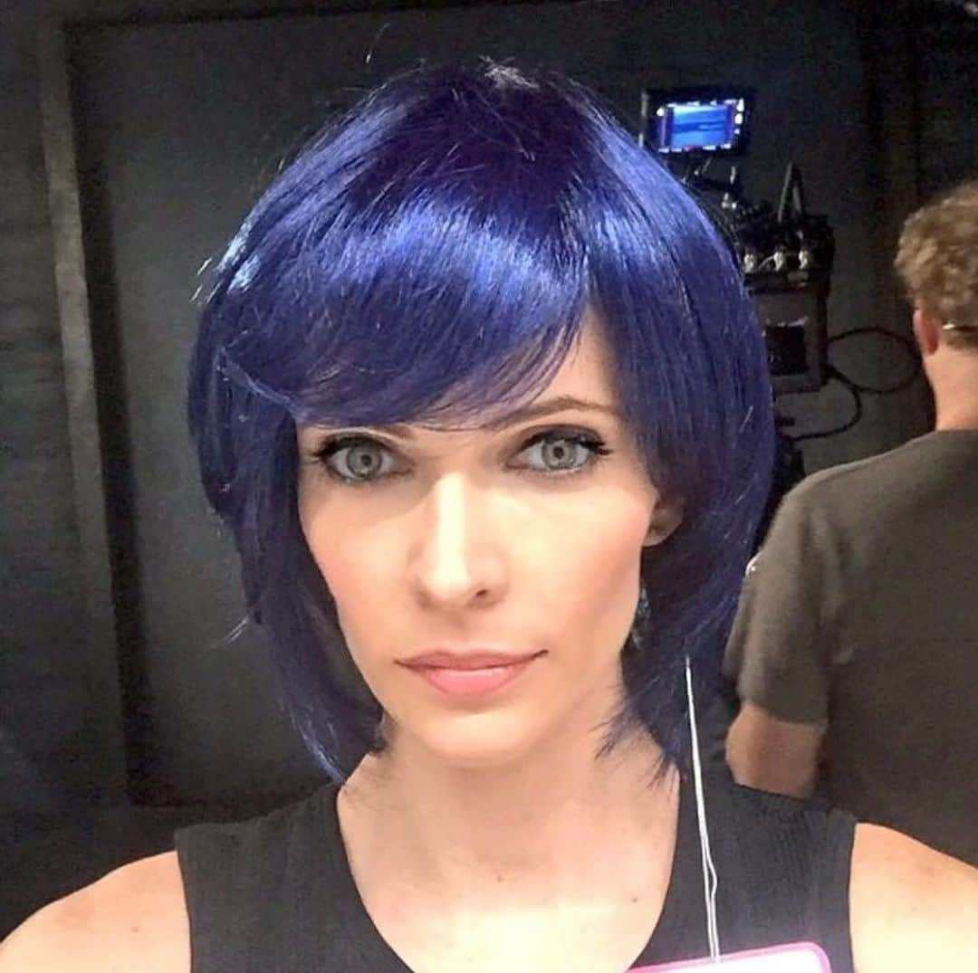 ビッツィー・トゥロックさんのインスタグラム写真 - (ビッツィー・トゥロックInstagram)「Eve’s wigs appreciation post. #grimm 🥰」12月7日 3時30分 - bitsietulloch