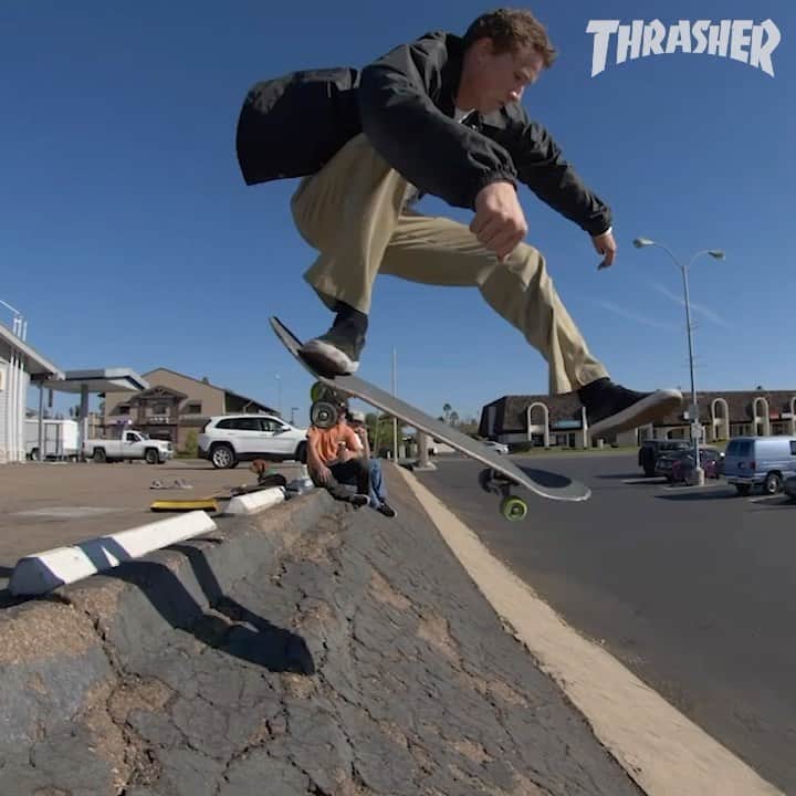 スラッシャーのインスタグラム：「🏹 @archerbraun takes aim for @skeletonkeymfg 🗝 Now playing on the Thrasher site 📡」
