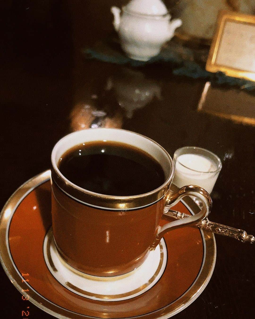 島崎由莉香のインスタグラム：「. . . ☕️ . 大好きな喫茶店 . . .」