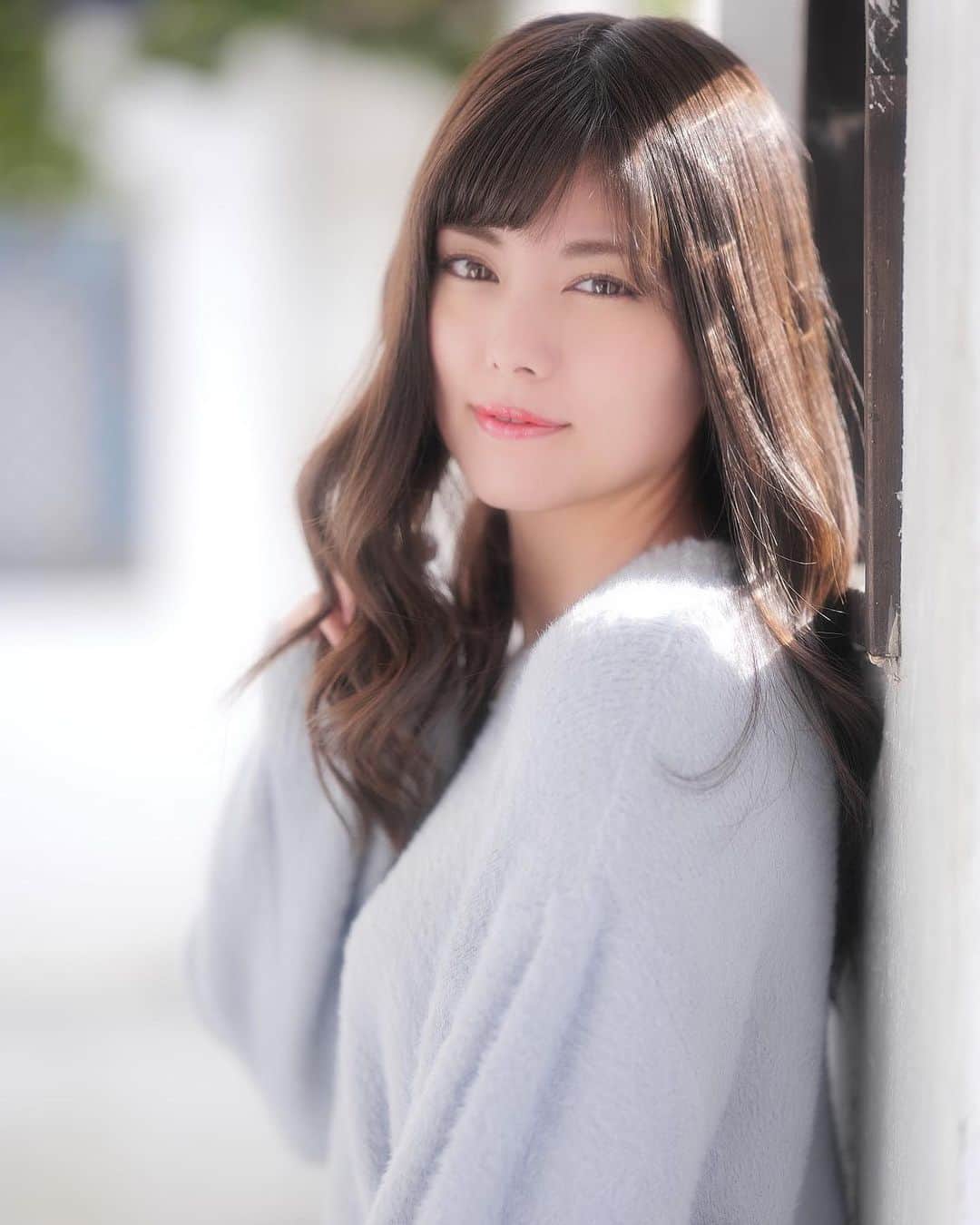熊林保奈美のインスタグラム：「* . 今日の撮影会、 久々にゆっくり顔見知りの方々と お話しできてとても楽しかった🥺✨ ありがとうございました☺️  次回12月19日のsmoothさんの撮影会予約が この後21：00〜始まります💡  年内最後ですー！ 初めましての方もぜひお待ちしてます😊💚  https://www.smooth-tokyo.jp/schedule/detail/2020-12-19_10.html . . * #レースクイーン #RQ #モデル #撮影会モデル #smooth撮影会 #ポートレートモデル #サロンモデル #熊林保奈美 #道産子 #Japanesegirl #paddokgirls #pitgirl #instalike」