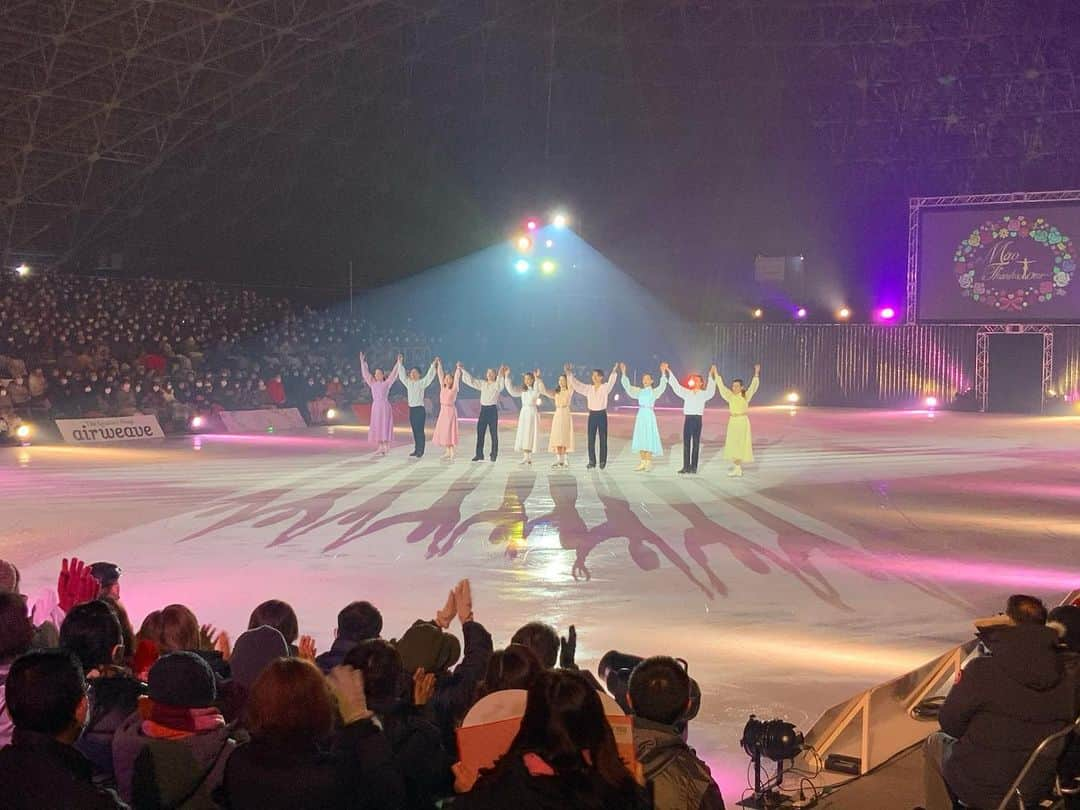 浅田真央さんのインスタグラム写真 - (浅田真央Instagram)「秋田公演が終わりました。 皆様、お越しいただき、ありがとうございました。#浅田真央サンクスツアー #maotour」12月6日 20時41分 - maoasada2509