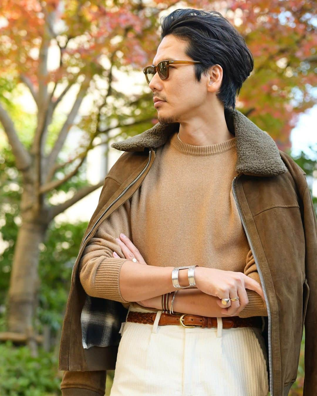 Shuhei Nishiguchiさんのインスタグラム写真 - (Shuhei NishiguchiInstagram)「"Layering Autumn Colors" Details◀︎◀︎◀︎swipe left 秋色を重ねる。 ・ ・ ・ Tap for brands ・ #Americanoptical #converse #mango #mangoman #instastyle #instafashion #picoftheday #mensstreetstyle #follow #dapper #trend #influence #gentleman #bestoftheday #vintagestyle #vintagewear #spezzatura #ootd #outfitmen」12月6日 20時57分 - shuhei_nishiguchi