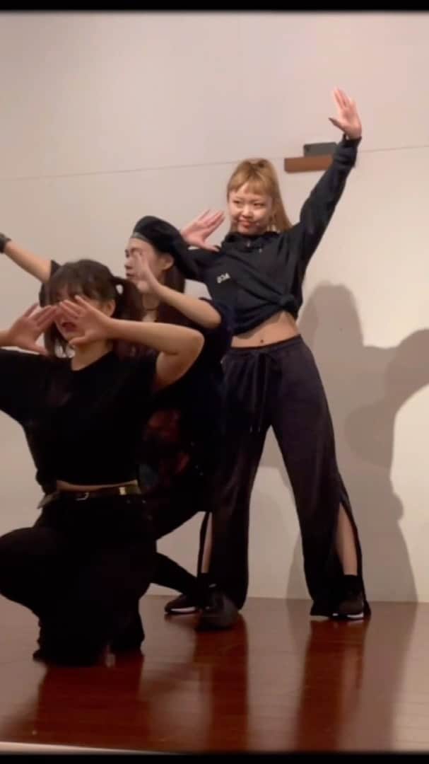 エモン・久瑠美のインスタグラム：「how you like that / BLACKPINK」