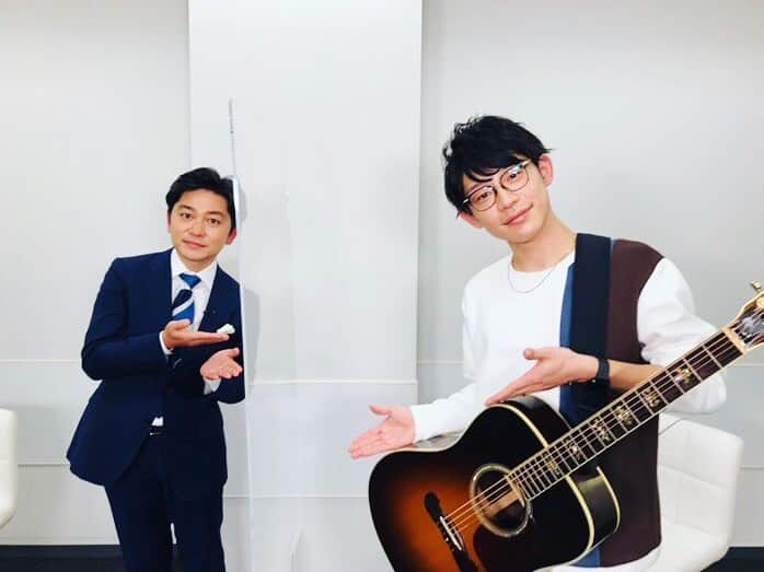 川崎鷹也のインスタグラム：「明日9:30〜日本テレビさん『スッキリ』出演致します🎉森アナウンサーと深い話をさせて頂きました☺️朝の貴重の時間を少しだけください🧞‍♂️#スッキリ #日本テレビ #日テレ #川崎鷹也 #森アナウンサー #森圭介 #インタビュー #instagram #instagood #instalike #instapic #instacool #instalove #instafollow #instafashion」
