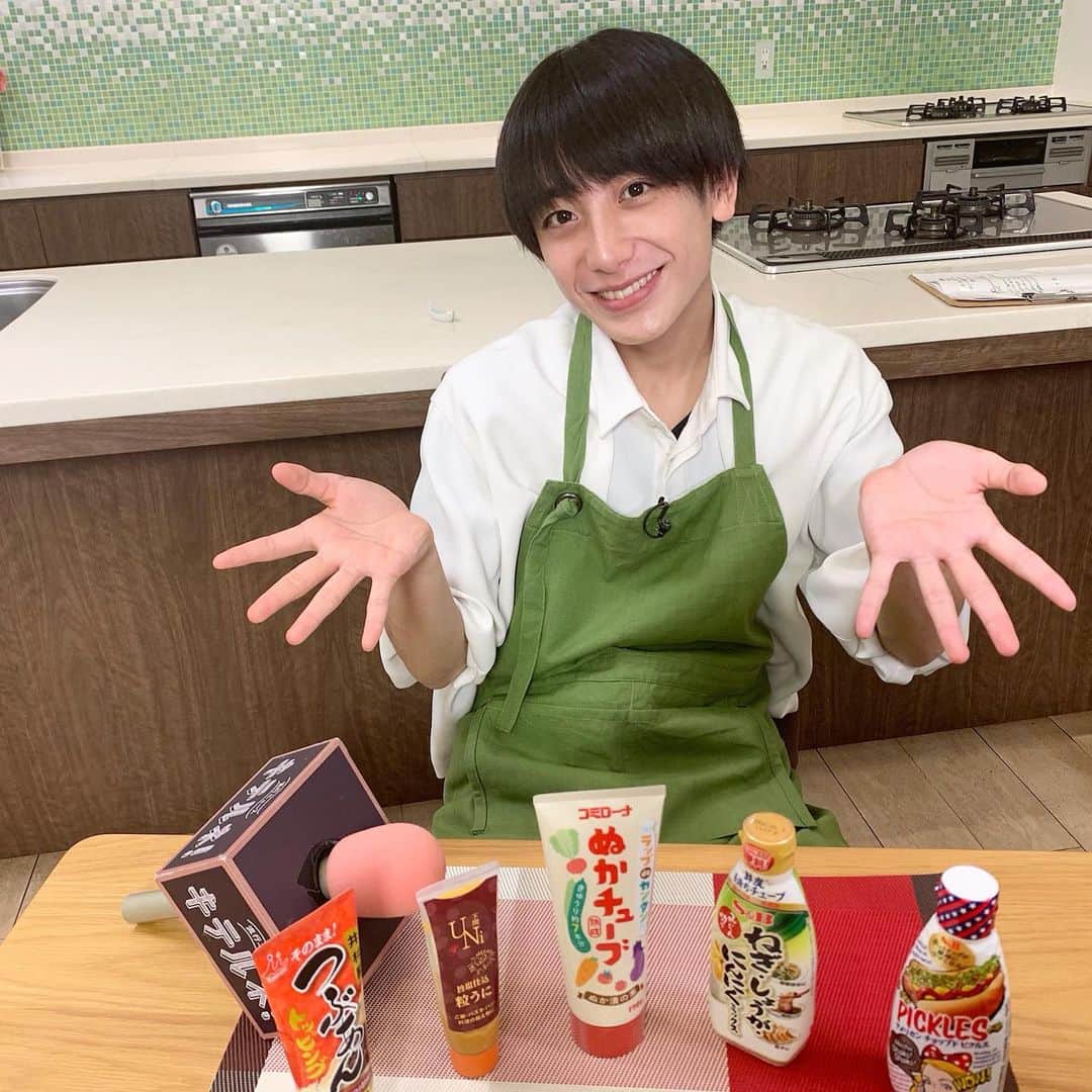 小西詠斗のインスタグラム：「明日朝6:45分ごろからZIP!出演します 見てね！🌤  #ZIP #キテルネ」