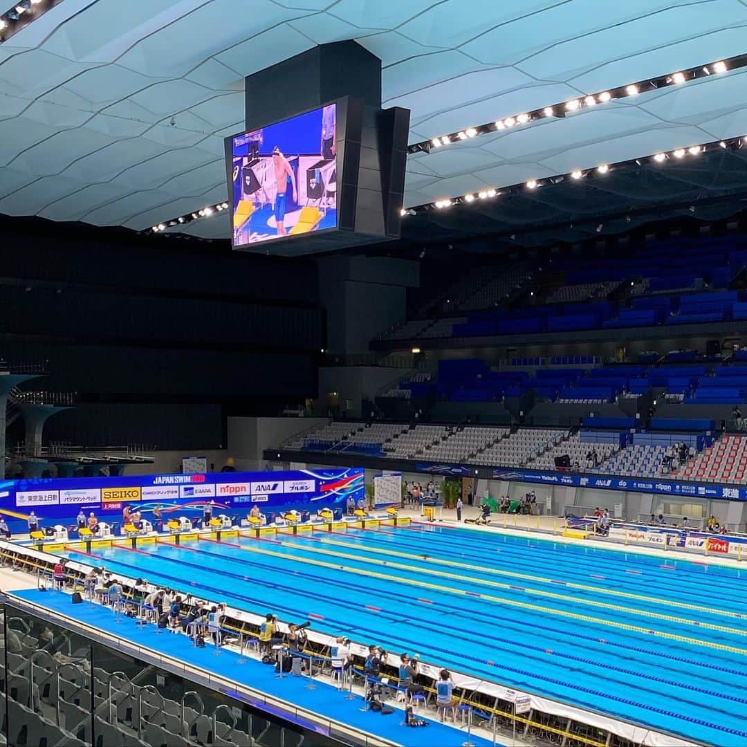 岸田真幸のインスタグラム：「第96回日本選手権水泳競技大会に出場してきました🏊‍♂️. . 選考会前に東京アクアティクスセンターで泳げて良かったです！ . #ツカサ電工 #ツカサドルフィン #TSUKASA #TSUKASAdolphin #岸田真幸 #MasayukiKishida #水泳 #競泳 #swimming #日本選手権 #JapaneseNationals  #東京アクアティクスセンター #TokyoAquaticsCentre」