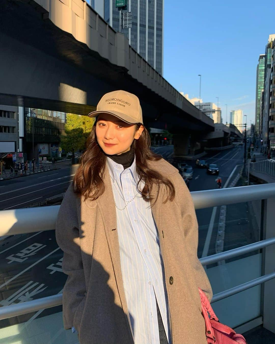 齊藤英里さんのインスタグラム写真 - (齊藤英里Instagram)「急に寒いぞ。ロングコート着ちゃう！ みんなも暖かい格好してね☃️ にしてももう12月かぁ。」12月6日 22時07分 - erisaito.official