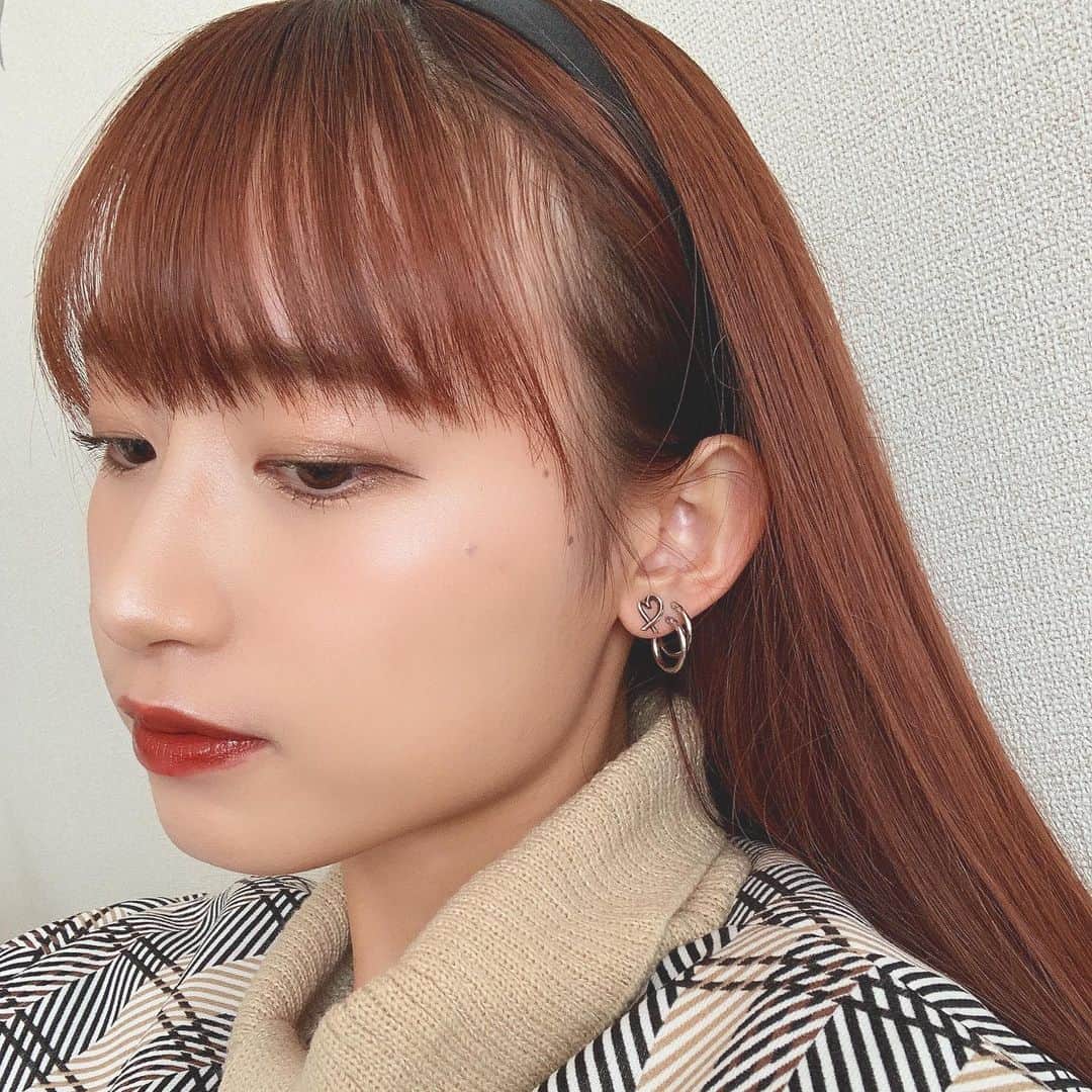 鈴木えりかのインスタグラム：「🖤」
