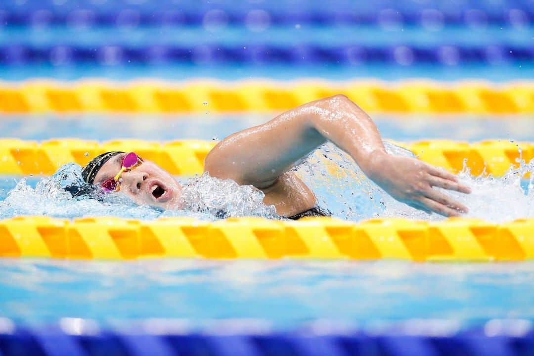 日本オリンピック委員会さんのインスタグラム写真 - (日本オリンピック委員会Instagram)「競泳の日本選手権最終日(6日)、200m平泳ぎの男子は渡辺一平選手が2連覇し、女子は渡部香生子選手が平泳ぎ2冠を達成。男子100mバタフライは松元克央選手が勝って自由形2種目と合わせて3冠。女子200m背泳ぎは酒井夏海選手が勝ち、自由形と背泳ぎの3種目優勝となりました。（写真：フォート・キシモト） .  🏊‍♂️JAPAN SWIM 2020🏊‍♀️ . [Men's 200m Breaststroke] 🥇渡辺一平/Ippei Watanabe . [Women's 200m Breaststroke] 🥇渡部香生子/Kanako Watanabe . [Men's 100m Butterfly] 🥇松元克央/Katsuhiro Matsumoto . [Women's 200m Backstroke] 🥇酒井夏海/Natsumi Sakai . [Men's 200m Backstroke] 🥇入江陵介/Ryosuke Irie . [Women's 100m Butterfly] 🥇相馬あい/Ai Soma . [Men's 50m Freestyle] 🥇塩浦慎理/Shinri Shioura . [Women's 50m Freestyle] 🥇五十嵐千尋/Chihiro Igarashi . [Men's 800m Freestyle] 🥇竹田渉瑚/Shogo Takeda . [Women's 1500m Freestyle] 🥇難波実夢/Miyu Nanba . #競泳 #Swimming #がんばれニッポン #TEAMNIPPON #JapaneseOlympicCommittee #Tokyo2020 . 📷PHOTO KISHIMOTO」12月6日 23時18分 - teamjapanjoc