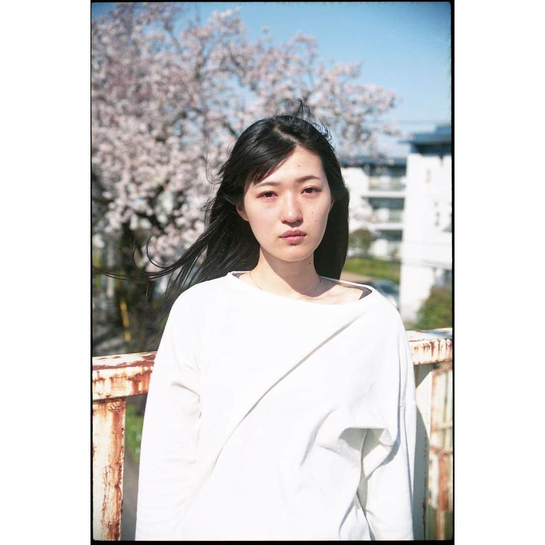 兎丸愛美のインスタグラム：「「うさまるさんに憧れて髪伸ばしてるんです！」っていう女の子の髪が今現在のわたしより長かったのわらっちゃった」