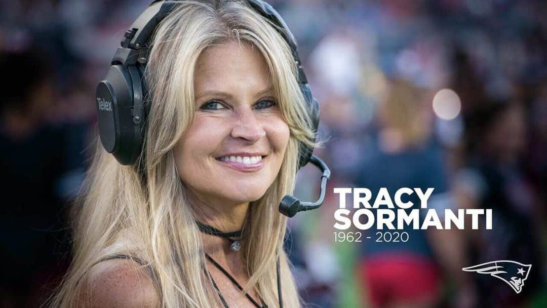 Jets Flight Crewのインスタグラム：「We’re saddened to hear of the passing of long-time Patriots cheerleading director Tracy Sormanti. Tracy was a beloved member of the NFL cheerleader family. Our thoughts are with all her loved ones. She will be greatly missed.」