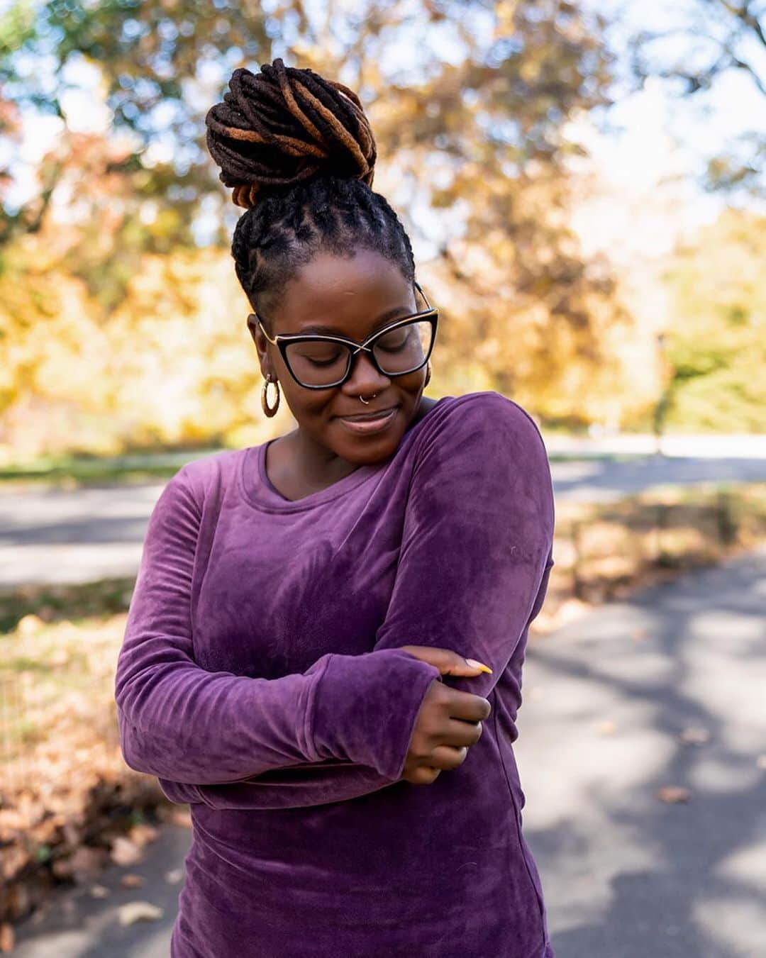 ロック&リパブリックのインスタグラム：「Yes, this velour set is just as soft as it looks...maybe even softer. 💜 Tap to shop Cuddl Duds + try our fast + free store pickup or contactless drive up. #regram @its.debbiej #Kohls」