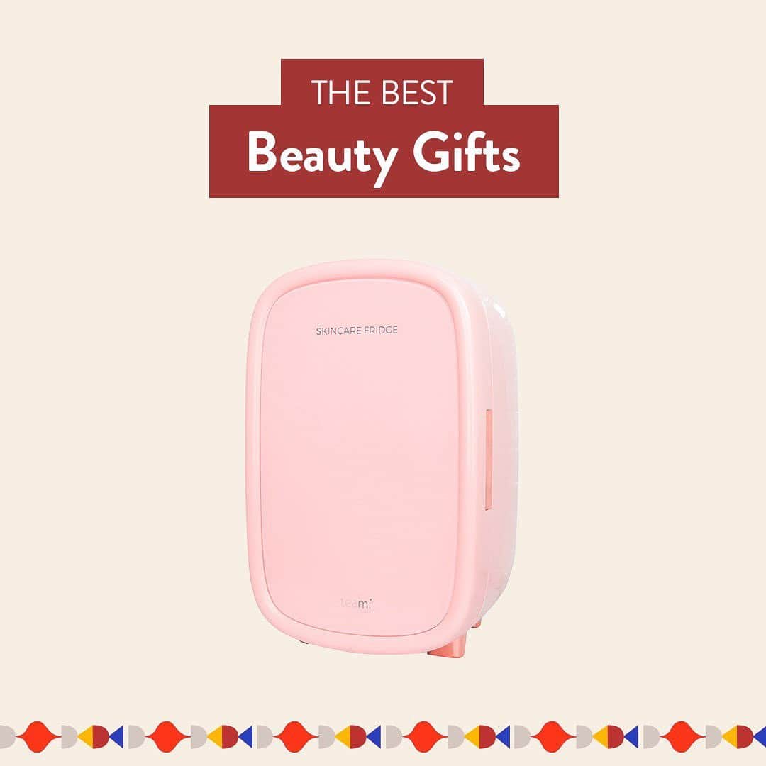 Nordstromさんのインスタグラム写真 - (NordstromInstagram)「Surprise the beauty lovers in your life with everything they've been wanting! Whether they've been wishing for makeup, fragrance, skin care or the latest devices and gadgets, you'll find the best beauty gifts for everyone on your list at Nordstrom. Shop these picks at the link in bio, and if you need your purchase wrapped, we'll do it for free ;) #MakeMerry」12月7日 1時53分 - nordstrom