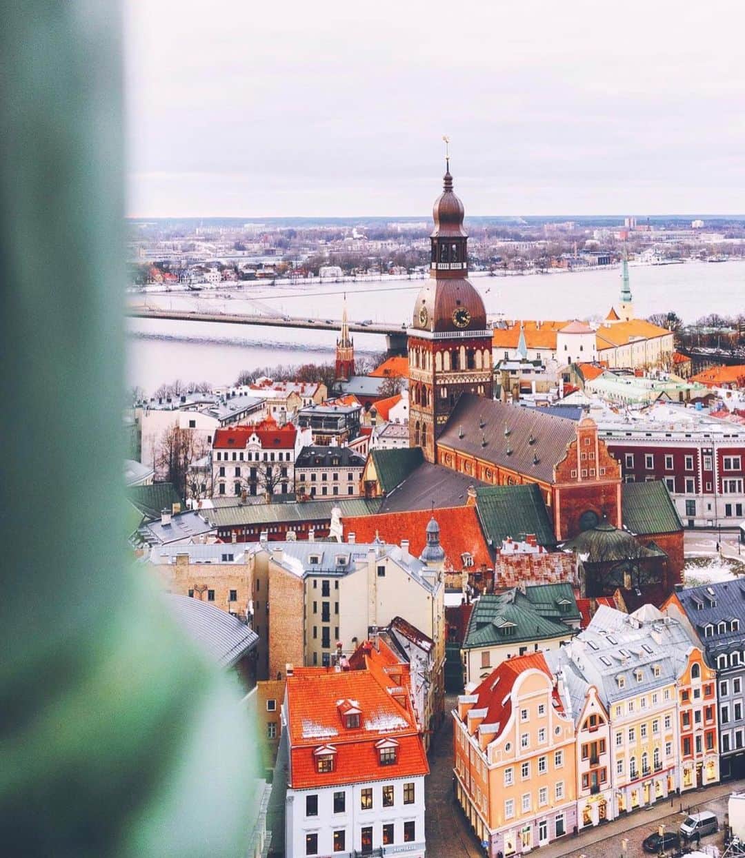 Lonely Planetのインスタグラム：「Those vibrant skyline views.  📷 via @insearchofperfect  📍Riga, Latvia  #lonelyplanet」