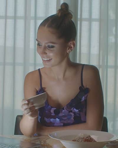 のインスタグラム：「A day of lockdown life with @lirisaw ❣ Watch the video now on @britishvogue YouTube channel - link in bio」