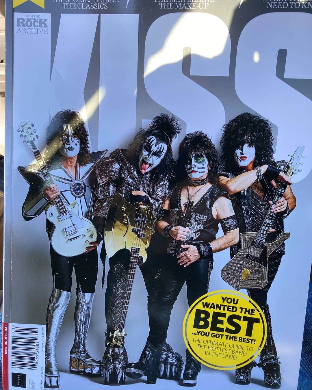 KISSさんのインスタグラム写真 - (KISSInstagram)「#KISS Sighting: @classicrockmag #KISS Special. Thanks to Wayne Netzler for sharing with us. #KISSisEverywhere!」12月7日 2時22分 - kissonline