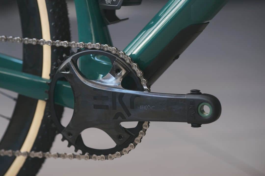 カンパニョーロさんのインスタグラム写真 - (カンパニョーロInstagram)「A dream bike - Alessandro Ballan's BMC URS. Ride unrestricted with Campagnolo Ekar and Shamal, complete with Continental Terra Trail tires, and Fizik Antares R1 saddle and bartape.  #Campagnolo #Ekar #Gravel #BornBeforeRoads #BMC」12月7日 2時52分 - campagnolosrl