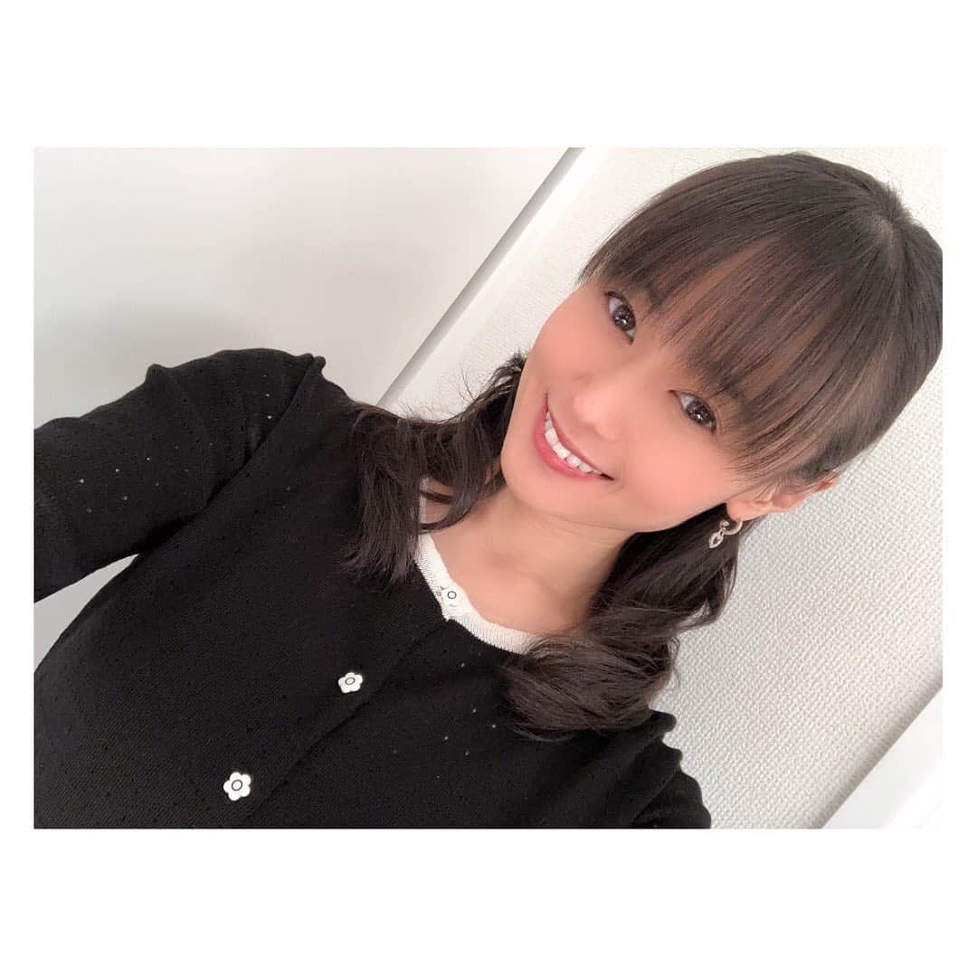 柳野玲子のインスタグラム：「晴れて良いお天気ですね😊✨ 今日も一日、頑張りましょう💓 #お仕事 #marryquant」