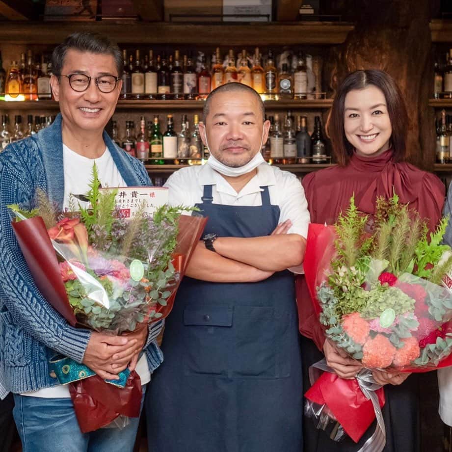 大根仁のインスタグラム：「共演NG、今夜最終回です。ラブ、笑い、ホラー、サスペンス、ミステリー、劇中劇、我ながらよくぞここまで詰め込んで、なおかつ伏線回収、小ネタまで忘れずに終わらせることができたもんだと。あ、大オチもあるわ。どうぞご覧ください。#共演NG」