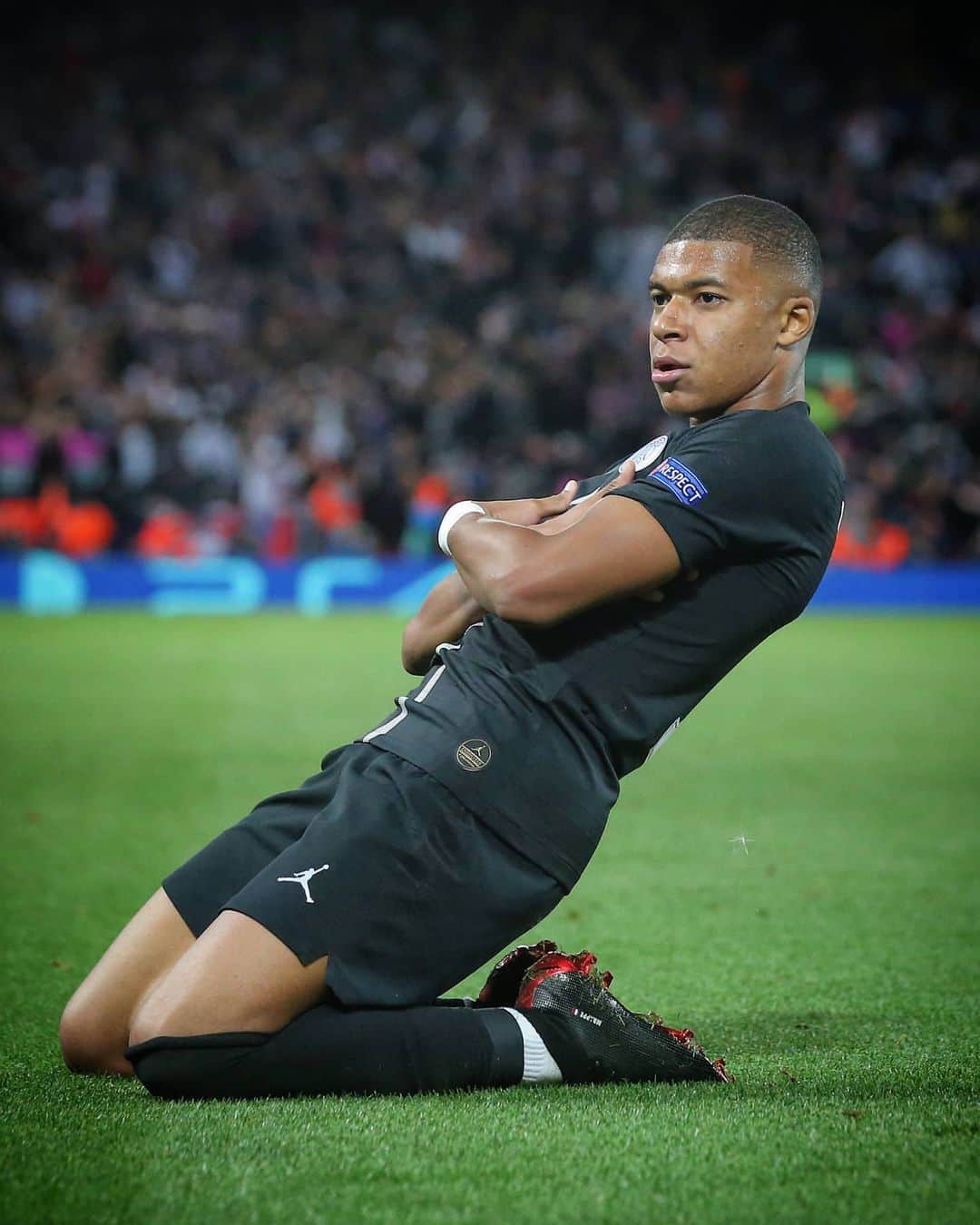 UEFAチャンピオンズリーグさんのインスタグラム写真 - (UEFAチャンピオンズリーグInstagram)「🔴🔵 Mbappé has 100 goals for Paris in 137 games in all competitions 🔥🔥🔥  #UCL」12月7日 5時14分 - championsleague