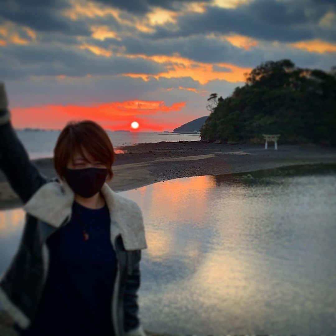 夏目ナナのインスタグラム：「Good morning✨  #goodmorning  #壱岐  #長崎旅行  #神様ありがとう」