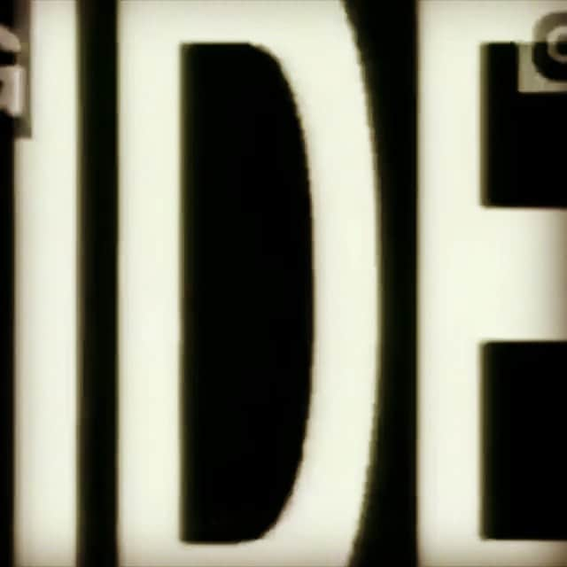 ジミー・ジャムのインスタグラム：「#Repost @officialjamandlewis ・・・ 35 years ago we started on a journey. That journey has led to this moment of us launching our very first ever “debut” music video for #HDKNBI. Of course if we were premiering our first ever “debut” video 35 years ago, there’s no doubt that our longtime friend and media icon Donnie Simpson would have done the honors on Video Soul. So, in that historic spirit we knew there was only one iconic voice to introduce our video and make it “official”. Ladies & Gentlemen show your love to the legendary Donnie Simpson! 🎥🎬 Thank you ✊🏾🖤🙏🏾👏🏾🎙📻📺📡💻📱#radiohallofame #songwritershalloffame #21grammys #hollywoodwalkoffame」