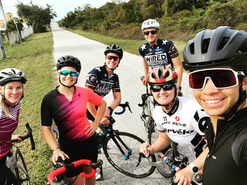 のインスタグラム：「#squad #nowind #ride #training #florida #friends」