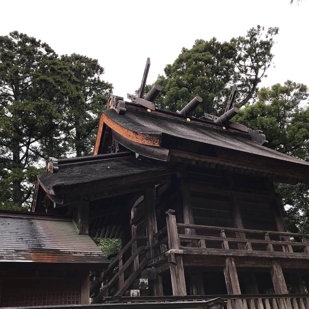 土屋眞弓さんのインスタグラム写真 - (土屋眞弓Instagram)「龍神様お姿をお見せ下さいました🐉✨ 須佐神社御参拝👏👏👏👏🙏 有難うございます🙇‍♀️  #須佐神社 #須佐之男命 #龍神様」12月7日 11時30分 - mayumi.vivian