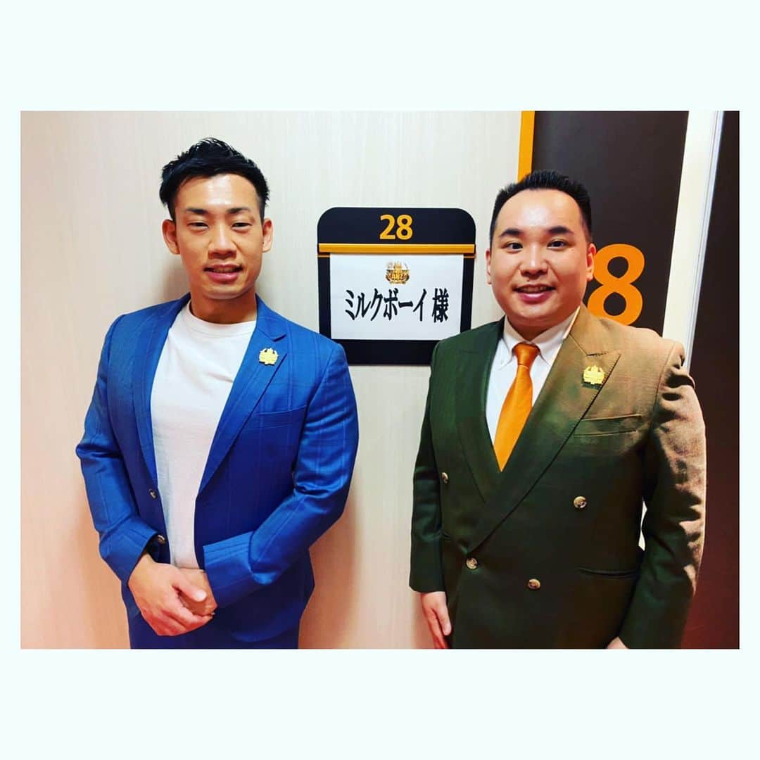 駒場孝のインスタグラム：「THE MANZAI！ 嬉しかったです！ ミルクボーイまだ変わっていきますのでこれからもよろしくお願いします！」