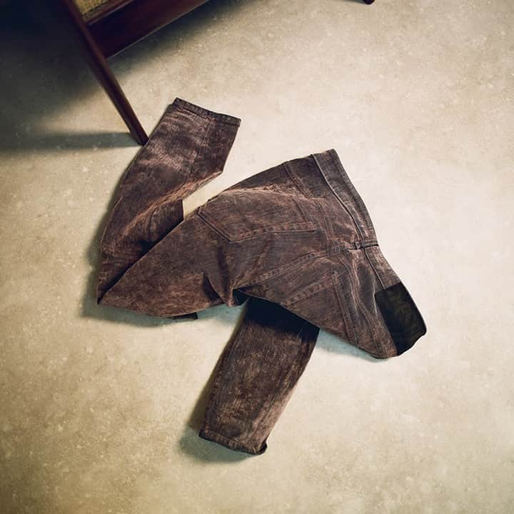 ディーゼルのインスタグラム：「Discover our #DieselHoliday gift guide.」