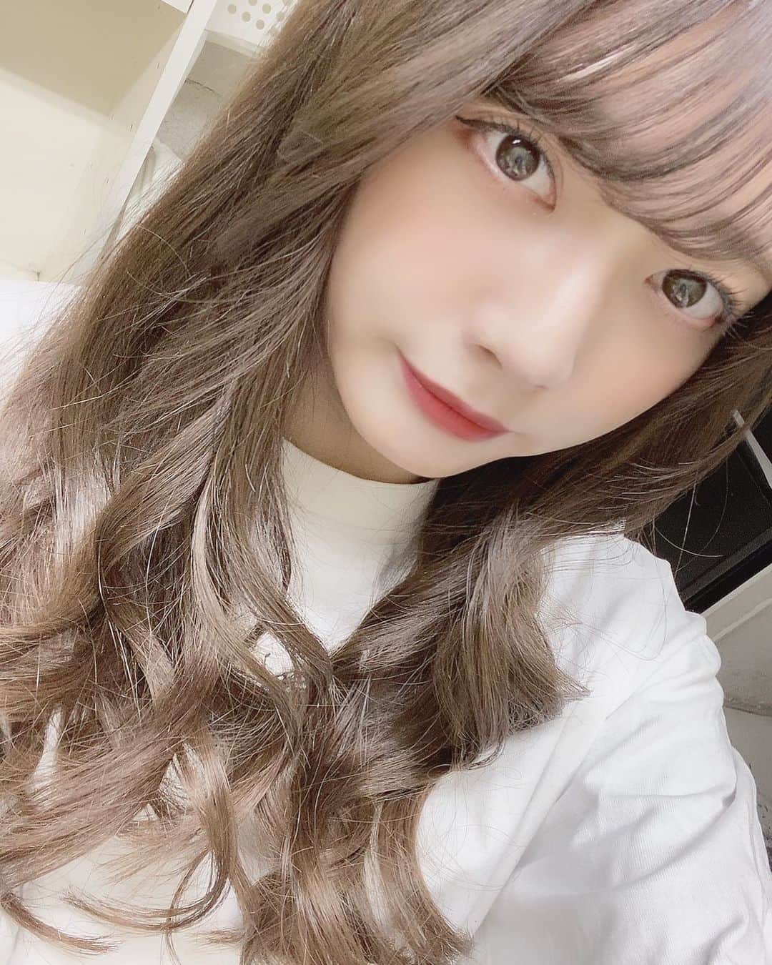 山口はのんのインスタグラム：「この間、@haab_dream さんでハイフ受けてきました！！！ 施術直後から効果抜群で顎周りしゅってした！感動🥺💓」