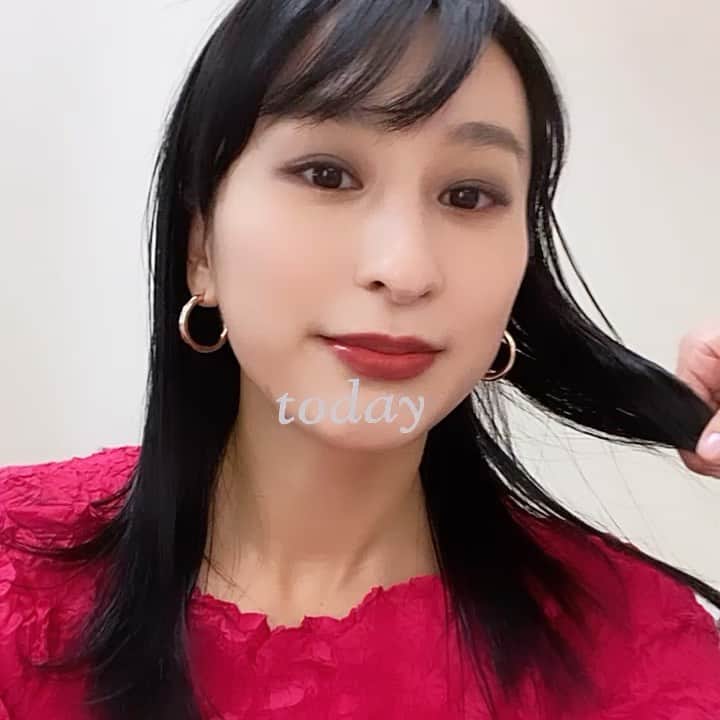 山口りさのインスタグラム：「まいちゃん♡  @asadamai717   Grayのシャドウと #darkrip 🧜🏻‍♀️」