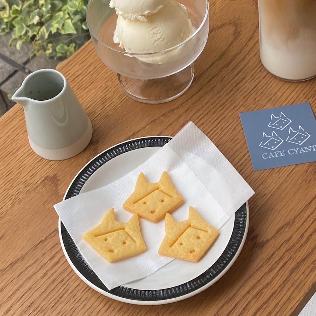 岡元優香のグルメインスタ