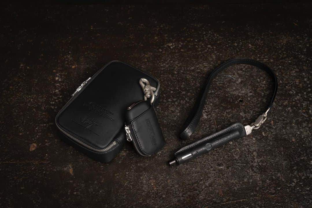 杉原勇武のインスタグラム：「Ploom ×× ISAMU KATAYAMA BACKLASH  Ploomとコラボレーションしました。  本日2020年12月7日より、CLUB JTオンラインショップ及び全国Ploom Shopにて発売致します。  今日発売する「Ploom」ブランド専用アクセサリーは計3ライン展開となります。」