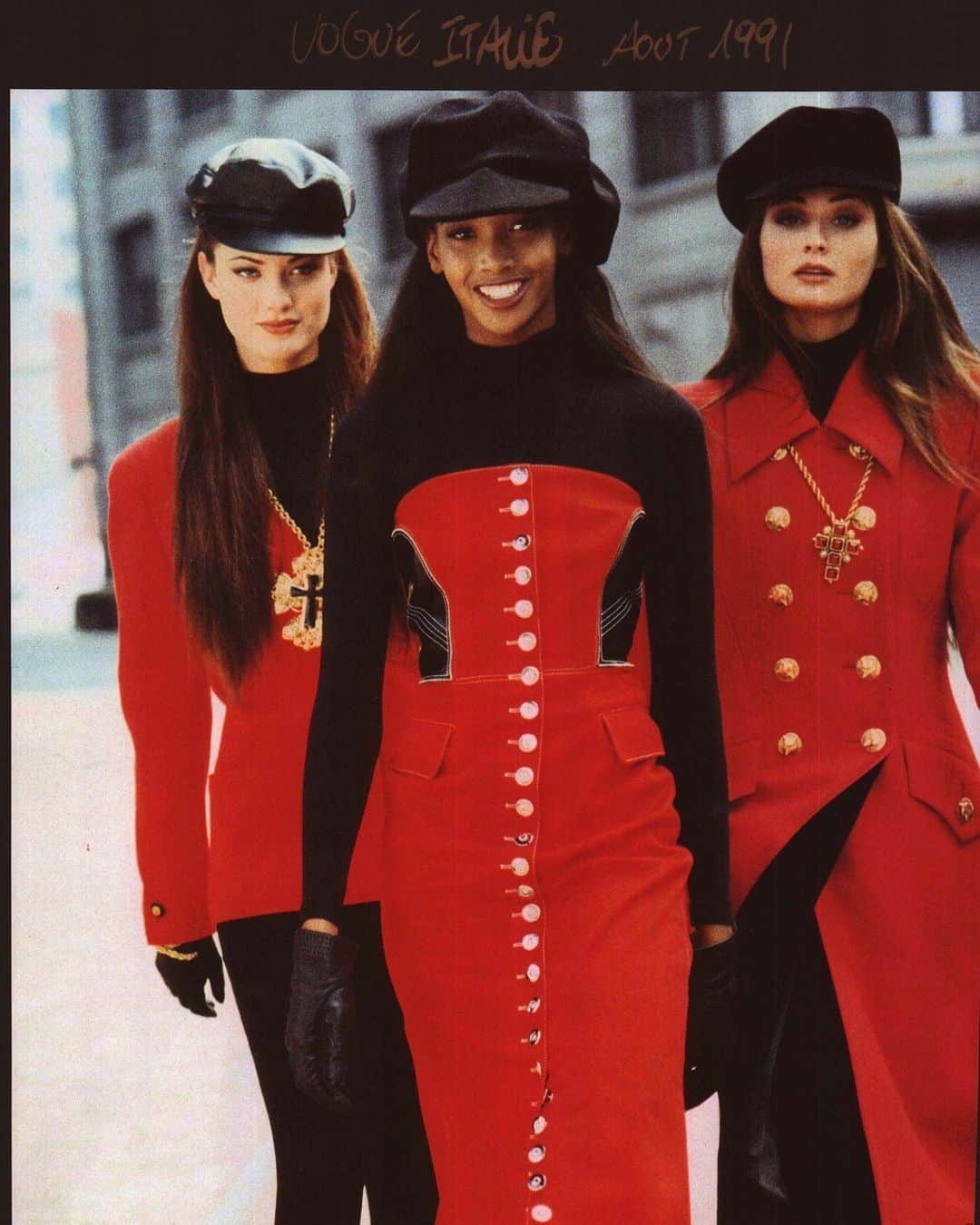 ジャンポール・ゴルチエさんのインスタグラム写真 - (ジャンポール・ゴルチエInstagram)「90’s fashion girls band back on track in #JeanPaulGaultier #RTW #AW92 red matching outfits for @vogueitalia.⁠ Photographed by @waynemaser.⁠ Styled by @ozwolf.」12月7日 15時01分 - jeanpaulgaultier