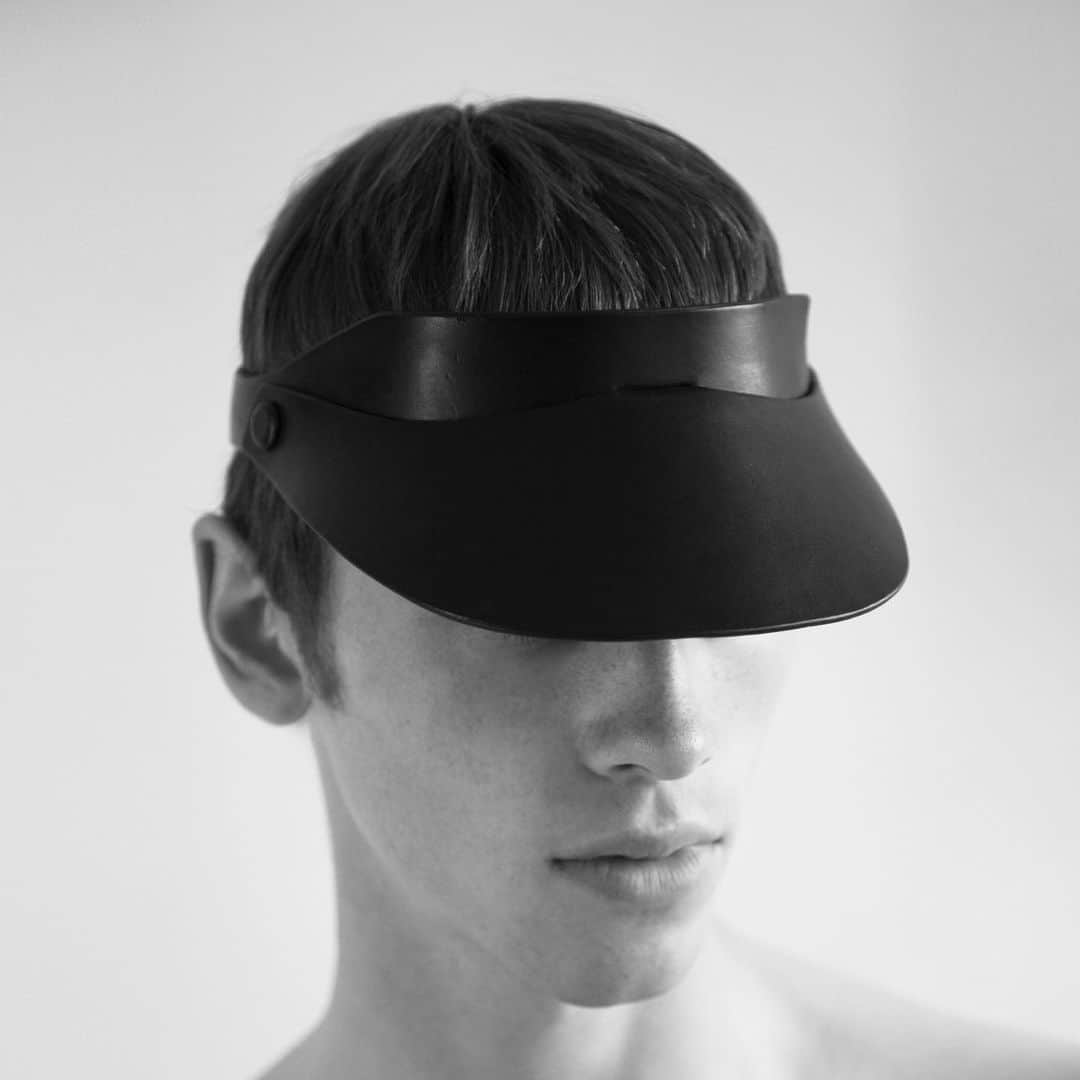 のインスタグラム：「The Classic Visor #fleetilya #headwear」