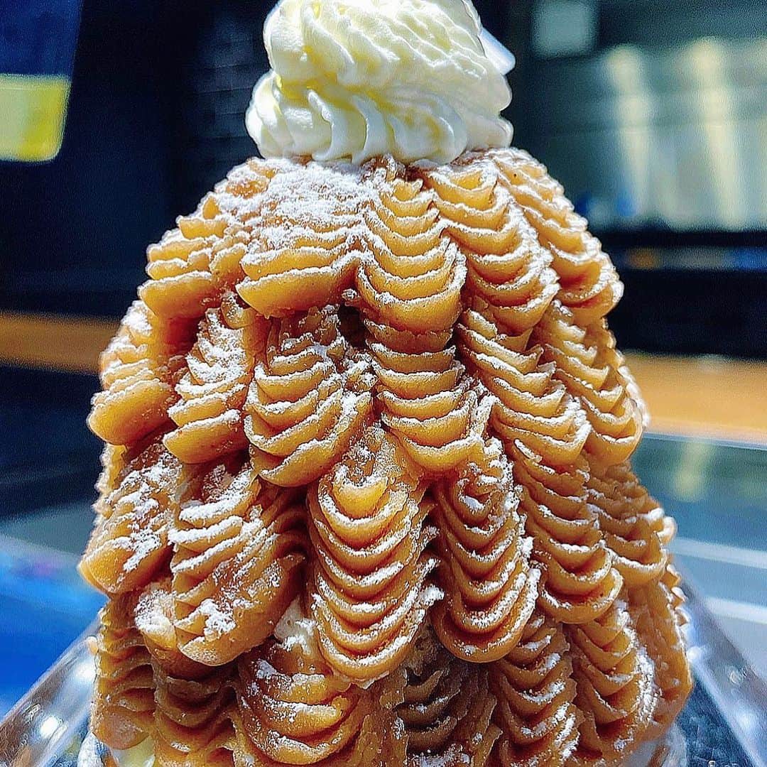 里井真由美のグルメインスタ