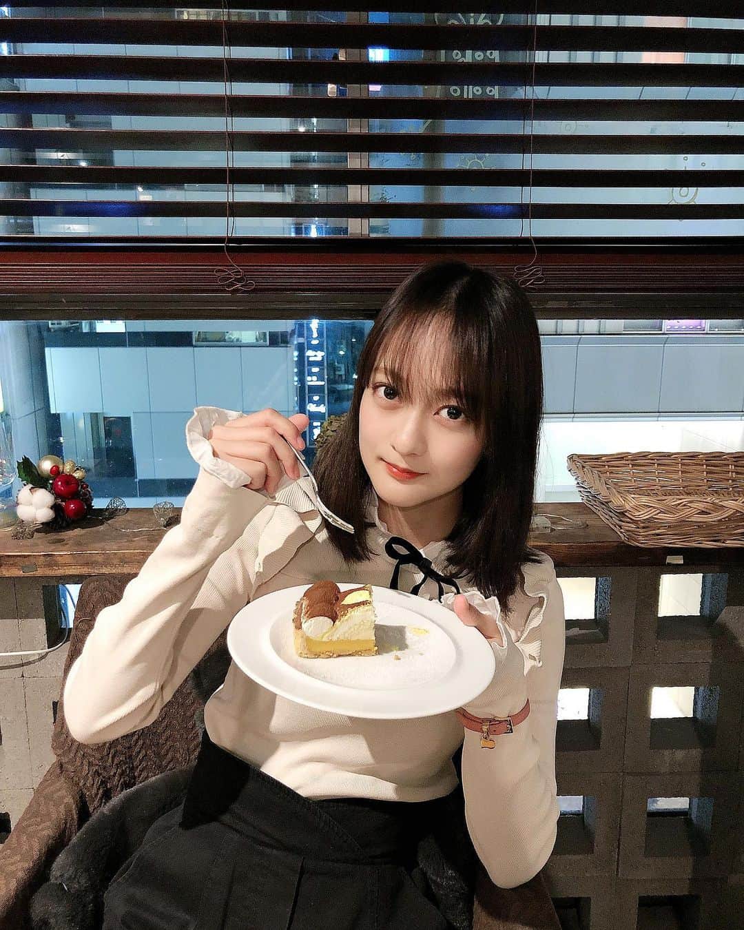 神崎菜緒（なをまる）のインスタグラム