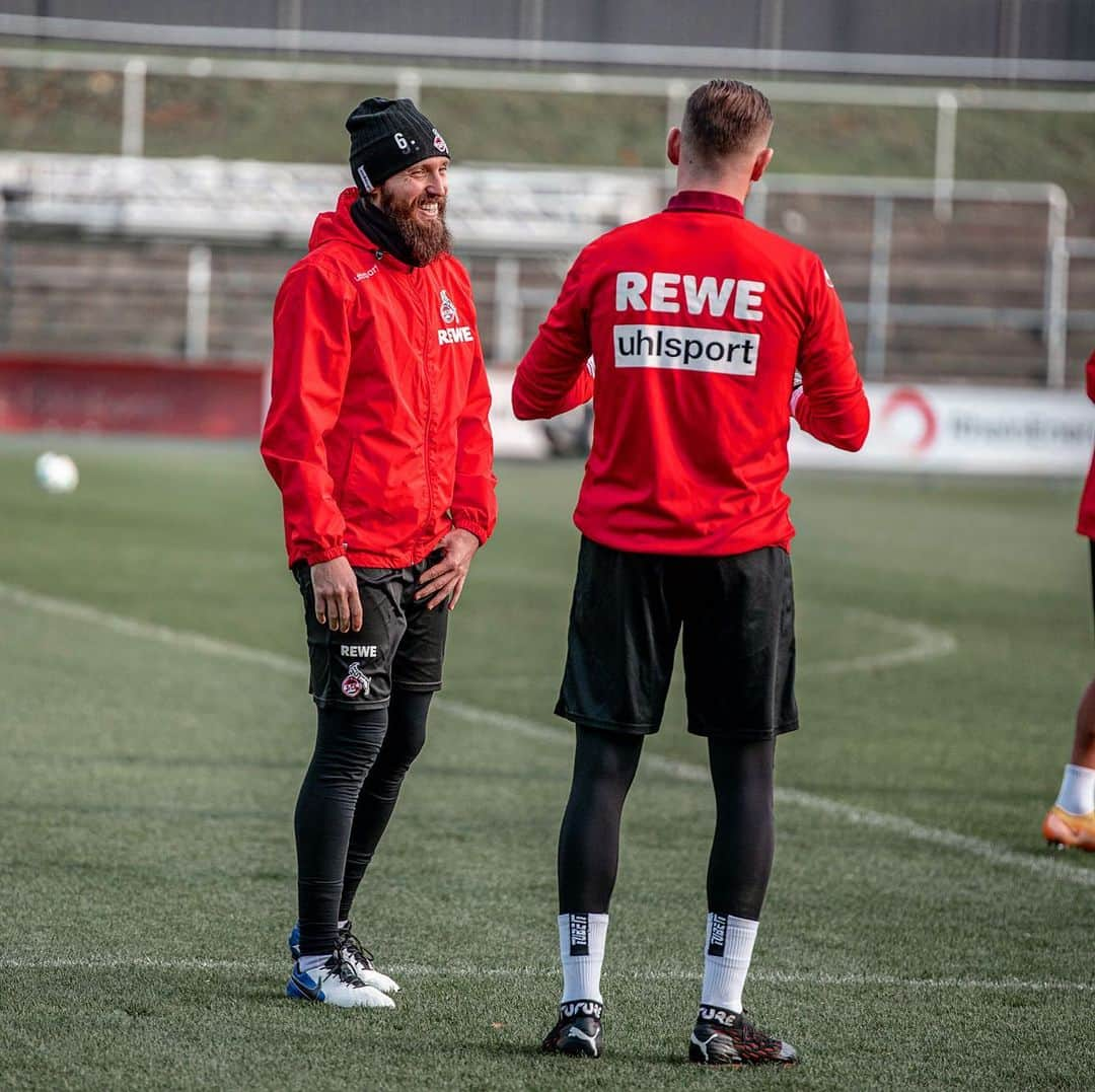 マルコ・ヘーガーさんのインスタグラム写真 - (マルコ・ヘーガーInstagram)「Nice week😃💪🏻 @fckoeln @timohorn_1  #monday #motivation #new #week #effzeh #köln #fc #blessed #positivevibes #proud #mh6 #liebedeinestadt」12月7日 16時55分 - marco_hoeger