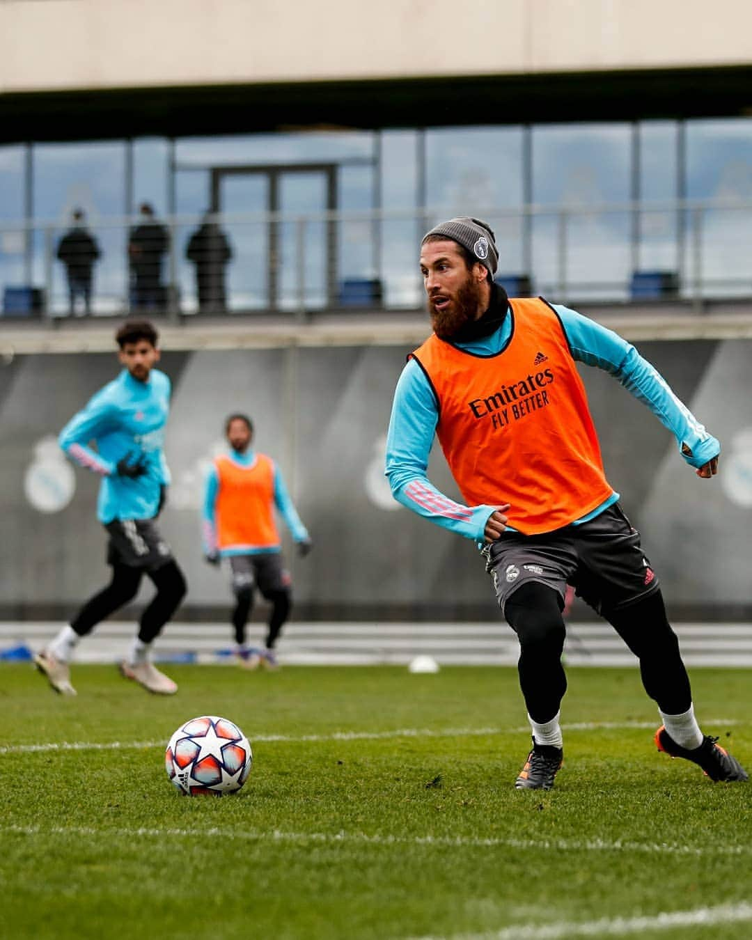 レアル・マドリードさんのインスタグラム写真 - (レアル・マドリードInstagram)「💪 Maximum focus! 👀 ¡Concentrados! 🔜 @ChampionsLeague #RMUCL • #HalaMadrid」12月7日 23時31分 - realmadrid