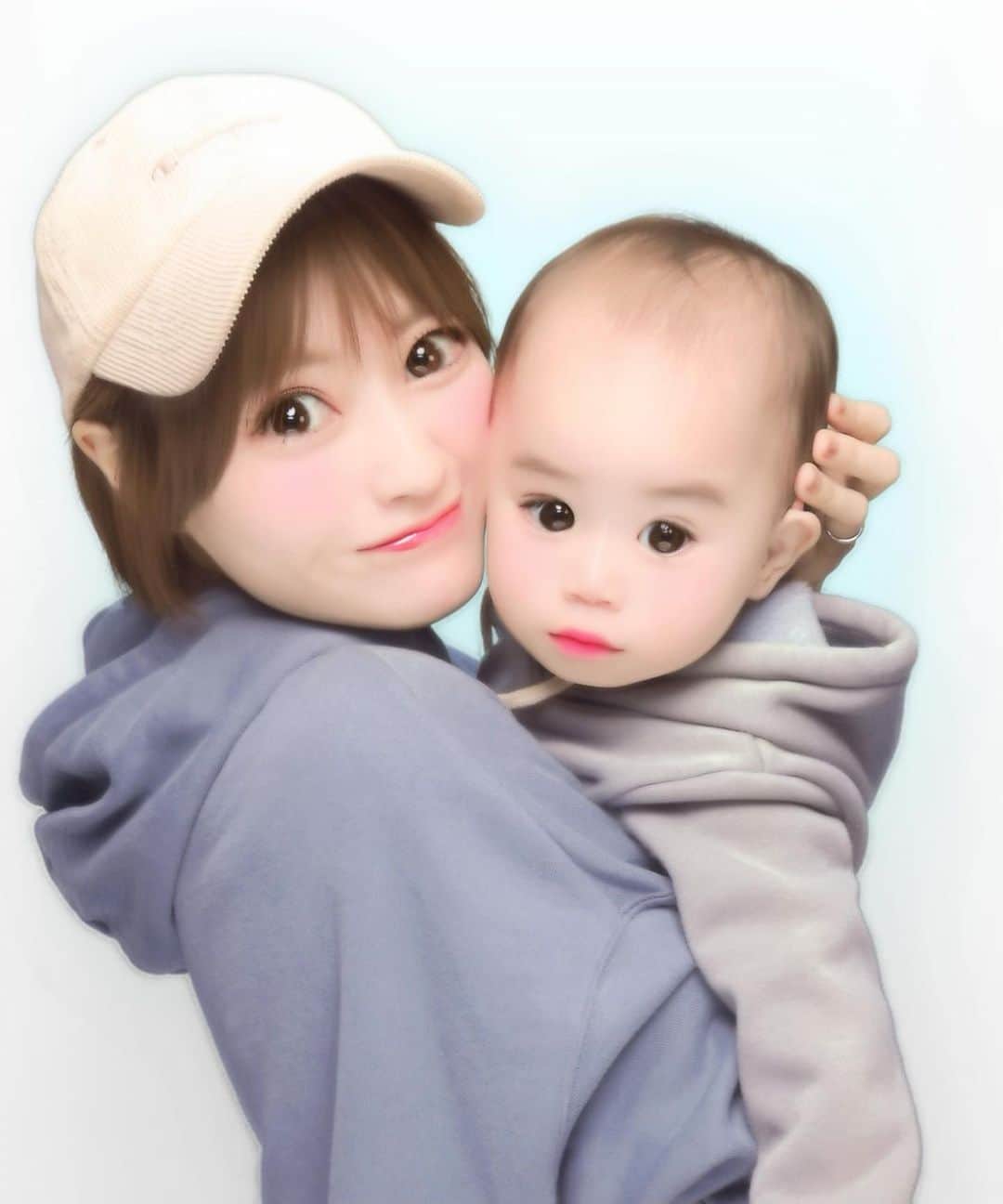 長澤愛さんのインスタグラム写真 長澤愛instagram 何気にずっとやってみたかった 娘と2人でプリクラ 笑 やっぱり 赤ちゃんは 加工ないほうが可愛いねぇ そして私も 必死すぎて プリなのに盛れなかった 笑 でも楽しかったです そして
