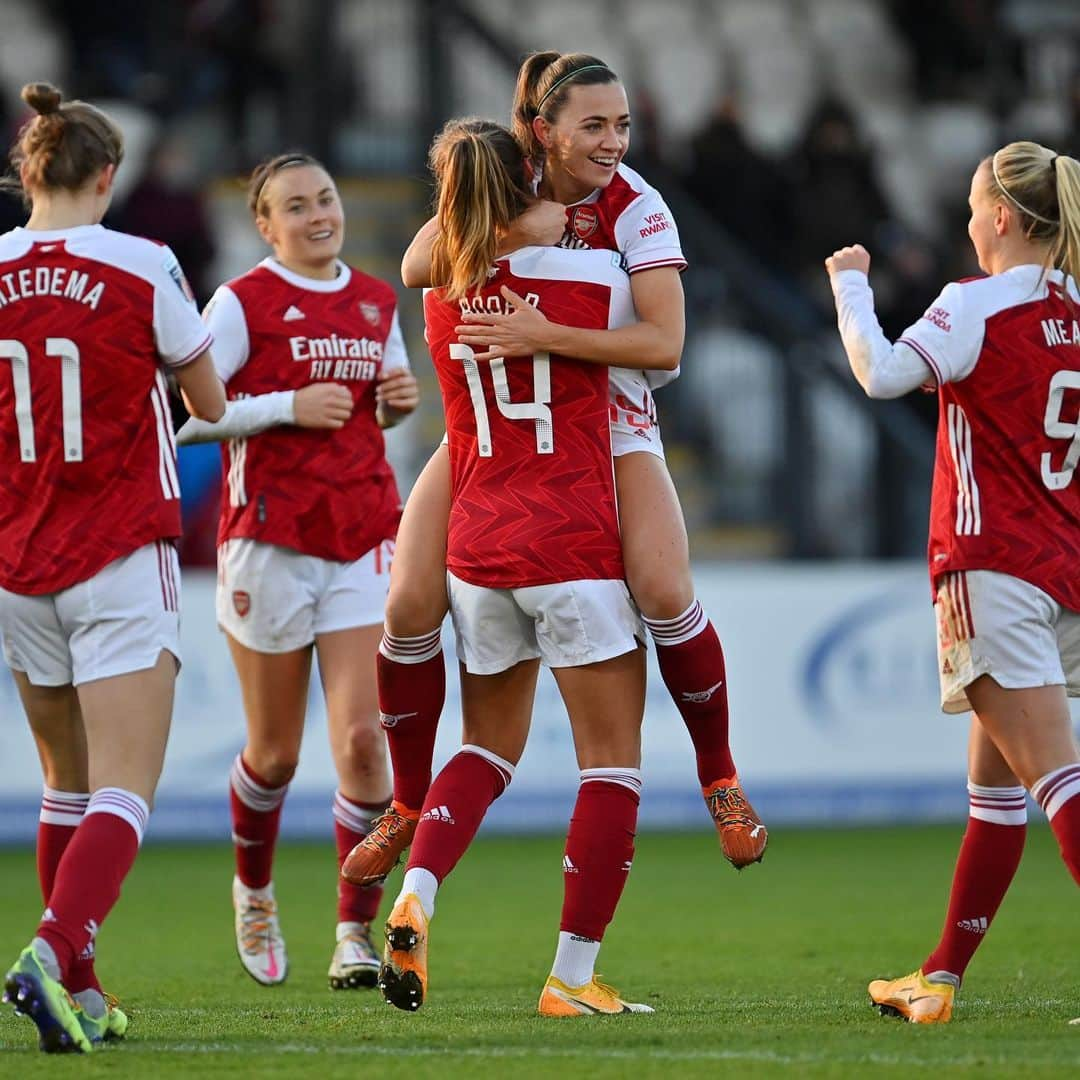 Arsenal Ladiesさんのインスタグラム写真 - (Arsenal LadiesInstagram)「Good morning all! 😊 #WeAreTheArsenal 🔴」12月7日 18時34分 - arsenalwfc