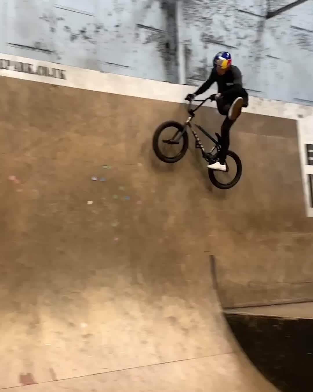 レッドブルのインスタグラム：「an entirely new take on the body slide, brought to you by @krisskyle  📽 : @chazmailey #redbull #givesyouwings #bmx #bike #bmxlife #fromwhereiride」