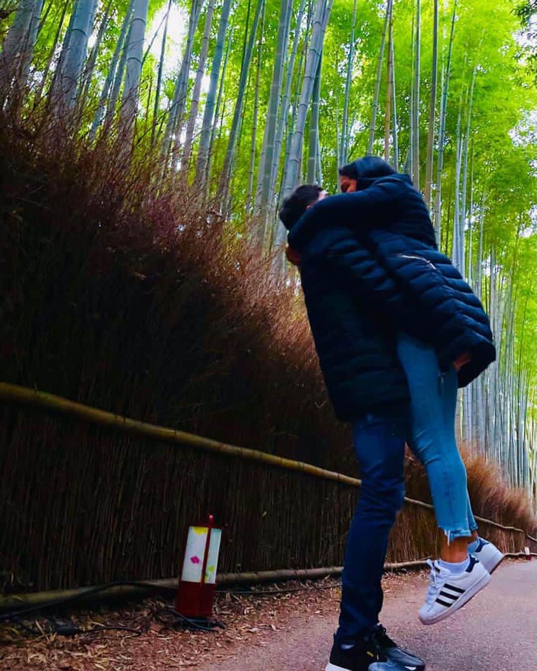 エウシーニョのインスタグラム：「❤️ @angelicaejj  #bambooforest」