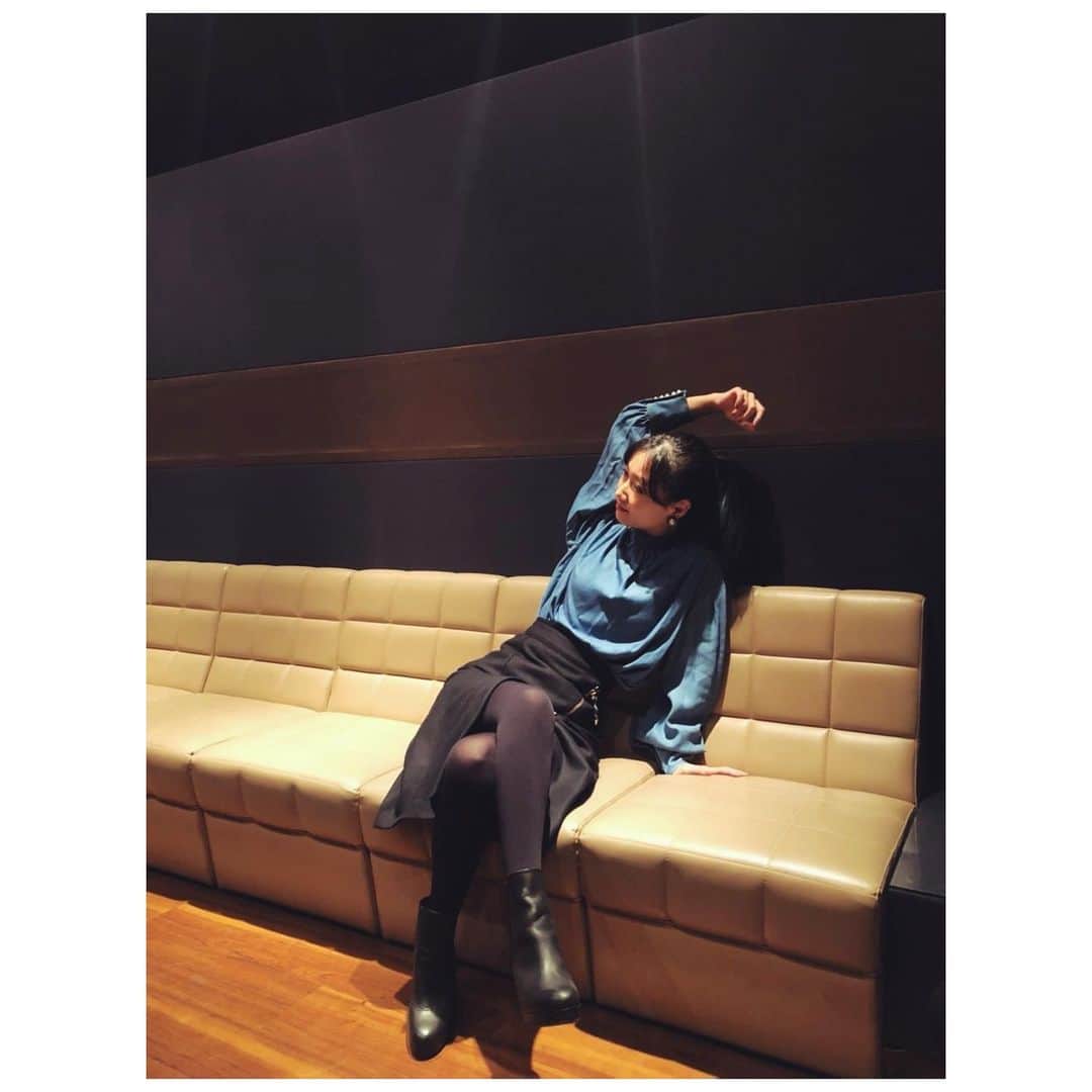大塚愛さんのインスタグラム写真 - (大塚愛Instagram)「スタジオ作業が大好き。  AIO　#studio #fashion  #photo」12月7日 19時13分 - aiotsuka_official