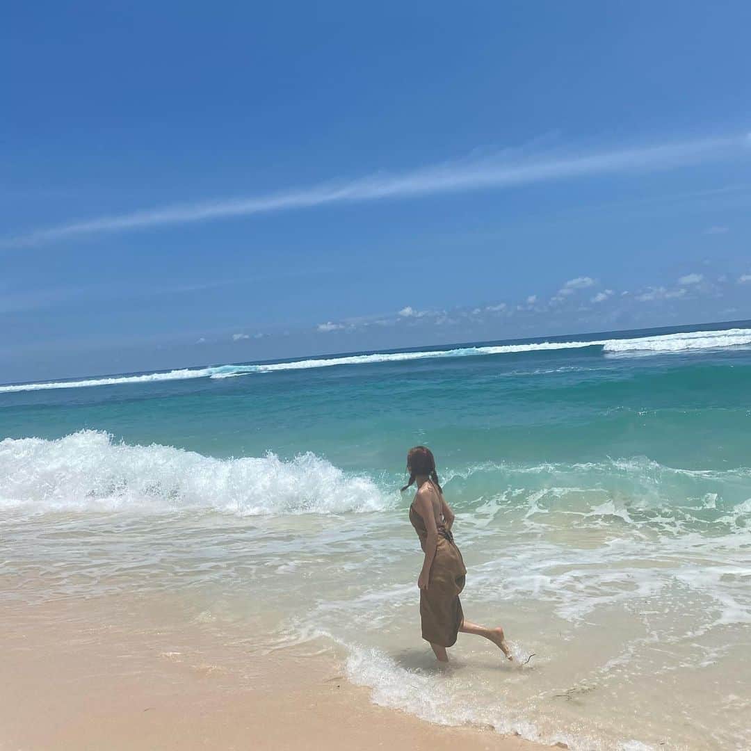 ユナのインスタグラム：「_마스크 없이 살았던  일상의 소중함, 우리 건강하게  2020년 마무리해요 🙏」