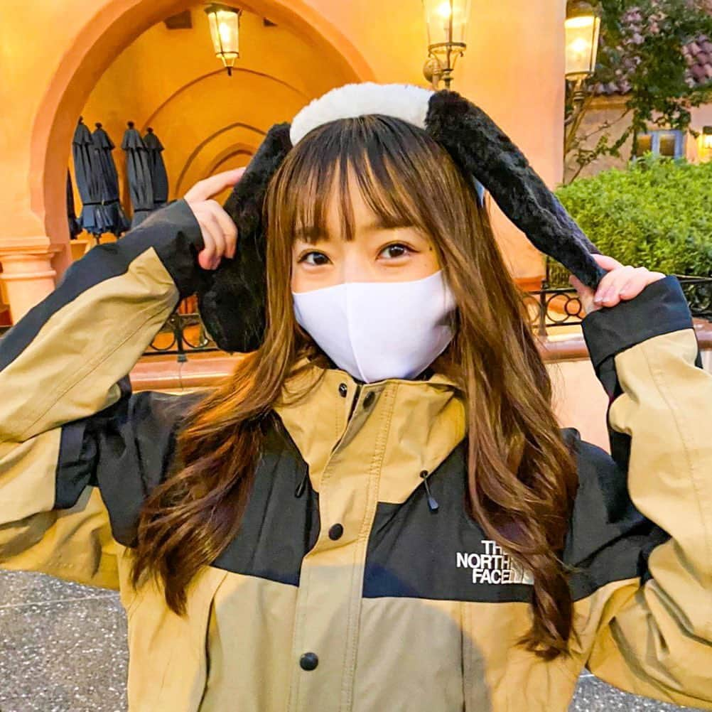 菅真鈴さんのインスタグラム写真 - (菅真鈴Instagram)「.﻿ ﻿ ﻿ ノースフェイス✨﻿ ﻿ #usj」12月7日 20時09分 - marin.21s