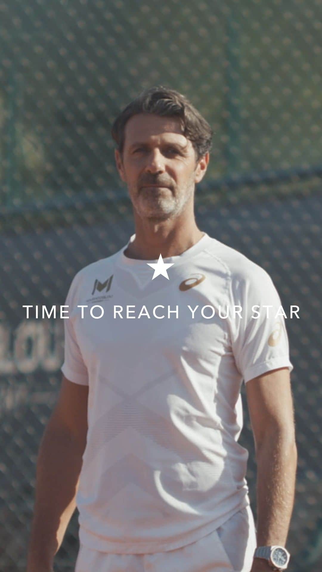 のインスタグラム：「A coach to some of tennis’ greatest players and mentor to a new generation of up-and-coming players, @patrickmouratoglou has reached his star by transmitting his knowledge and passion so that others can reach theirs.   Now, Mouratoglou has reached another star in his career: The creation of his own tennis league Ultimate Tennis Showdown, in a totally new and innovative format that seeks to appeal to a younger, more inclusive demographic while emphasizing the sense of entertainment in the sport.  #Zenith #ZenithWatches #ZenithXPatrickMouratoglou #TimeToReachYourStar」